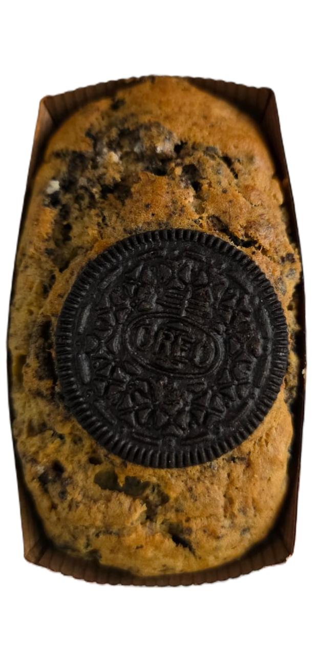 Jumbo White Chocolate Oreo Cookies (white chocolate chips, Oreos)